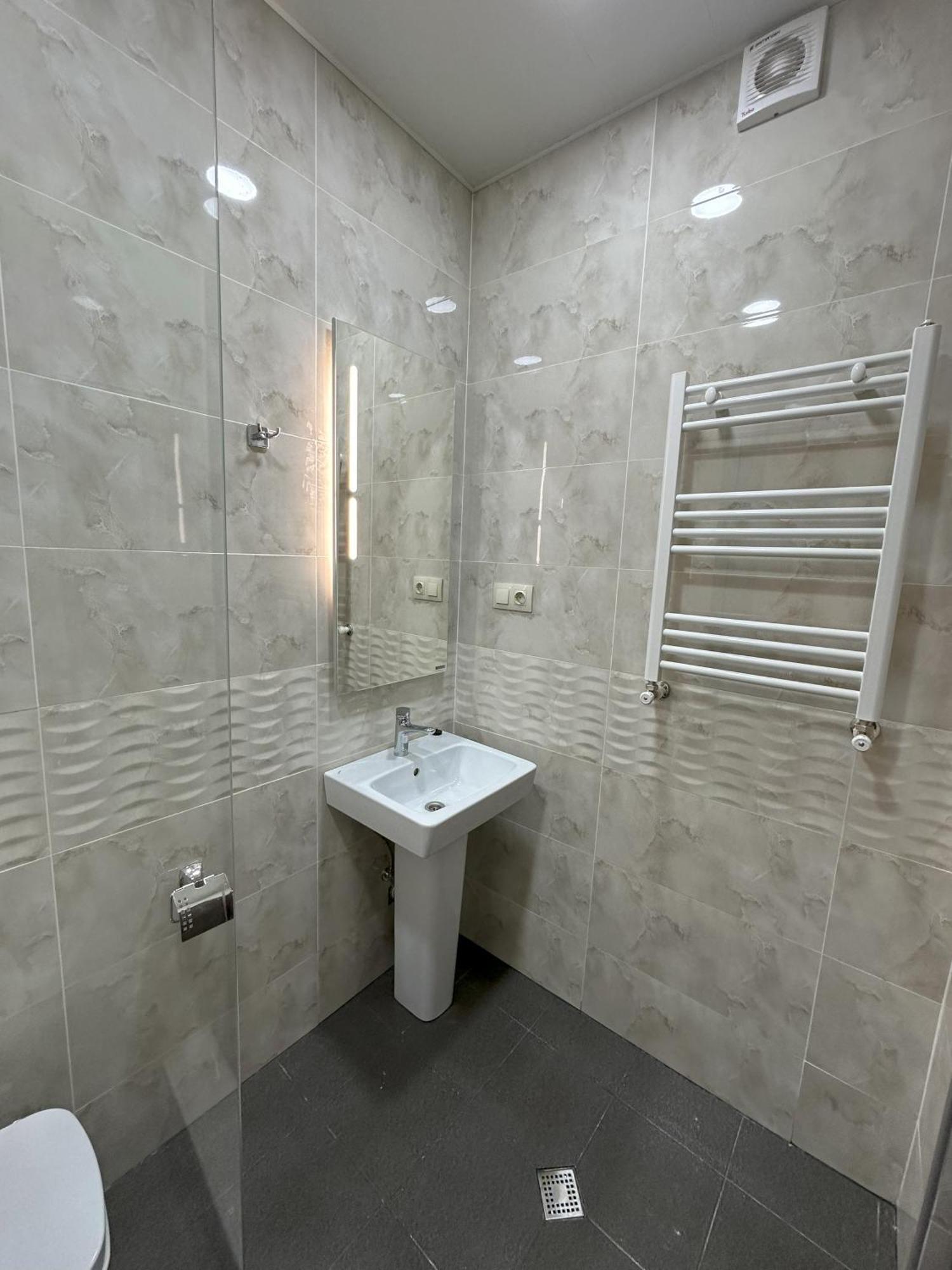 Three Palms Guest House Tbilisi Exterior foto